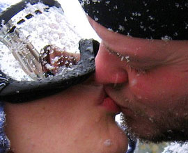 Kiss in the Snow